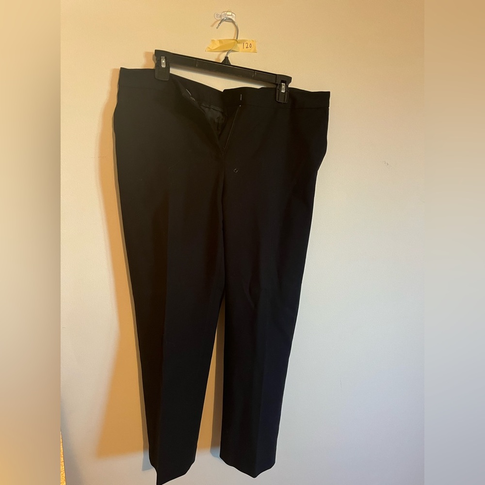 Amanda+ Chelsea black ankle length slacks